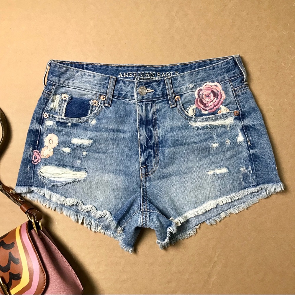 American Eagle Jean Denim Shorts Frayed Floral